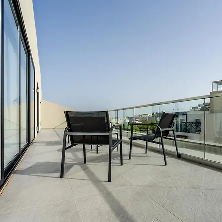 Апартаменты Spacious & Modern 2 Bedroom Penthouse In Ibragg *