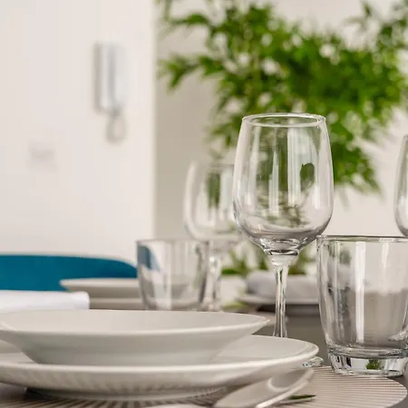 Spacious & Modern 2 Bedroom Penthouse In Ibragg * Is-Swieqi